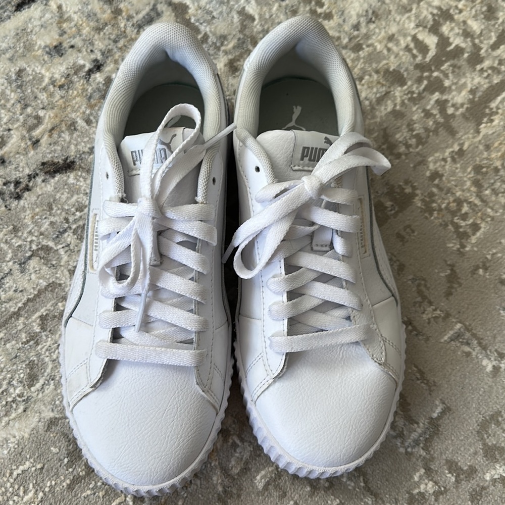 puma latest white sneakers